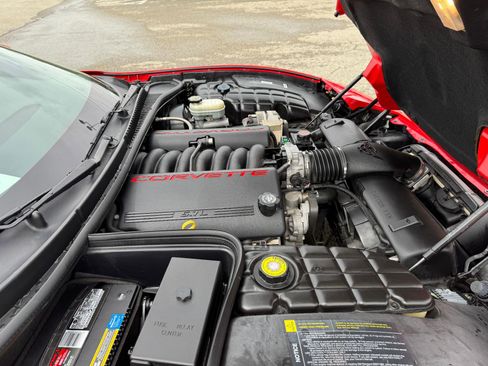 Used 1999 Chevrolet Corvette Convertible w/ Memory Pkg image 24