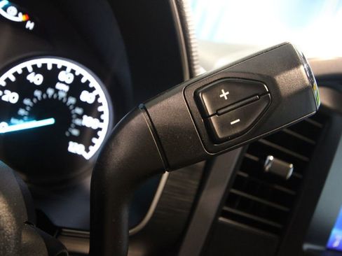 Used 2023 Ford F150 XLT image 13