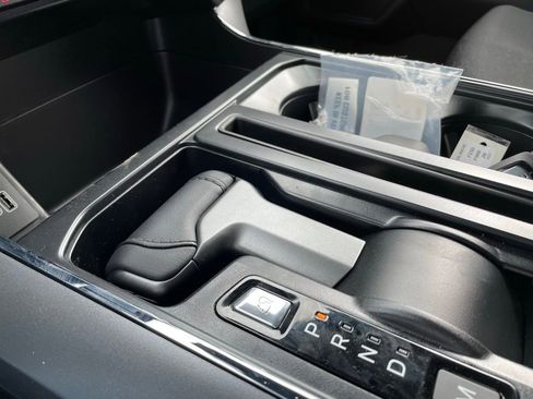 New 2026 Ford F150 XLT w/ Equipment Group 302A MID image 19