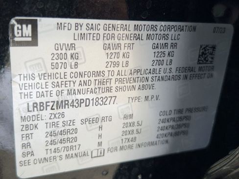 Certified 2023 Buick Envision Preferred w/ Sport Touring Package image 20