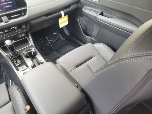 New 2026 Subaru Outback Touring XT AWD/4WD image 12