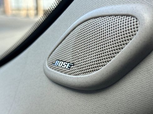 Used 2014 GMC Yukon XL Denali image 23