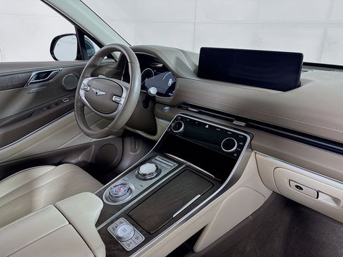 Used 2023 Genesis GV80 2.5T w/ Prestige Package AWD/4WD image 30