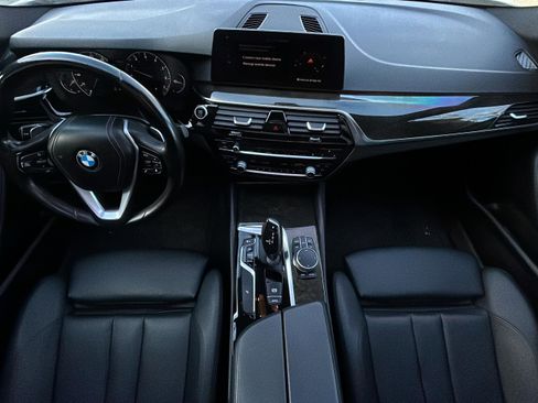 Used 2018 BMW 530i image 31