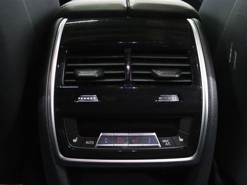 Used 2022 BMW X6 M w/ Competition Package image 21