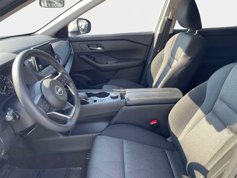 Used 2024 Nissan Rogue SV AWD/4WD image 22