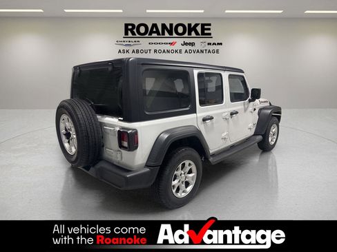 Used 2021 Jeep Wrangler Unlimited Islander image 8