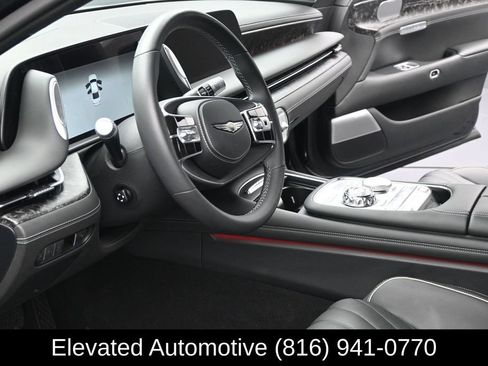 Used 2024 Genesis G90 3.5T AWD/4WD image 7