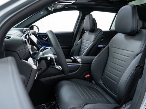 New 2026 Mercedes-Benz GLC 300 4MATIC image 13