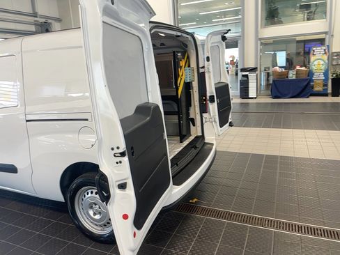 Used 2022 RAM ProMaster City Wagon image 8