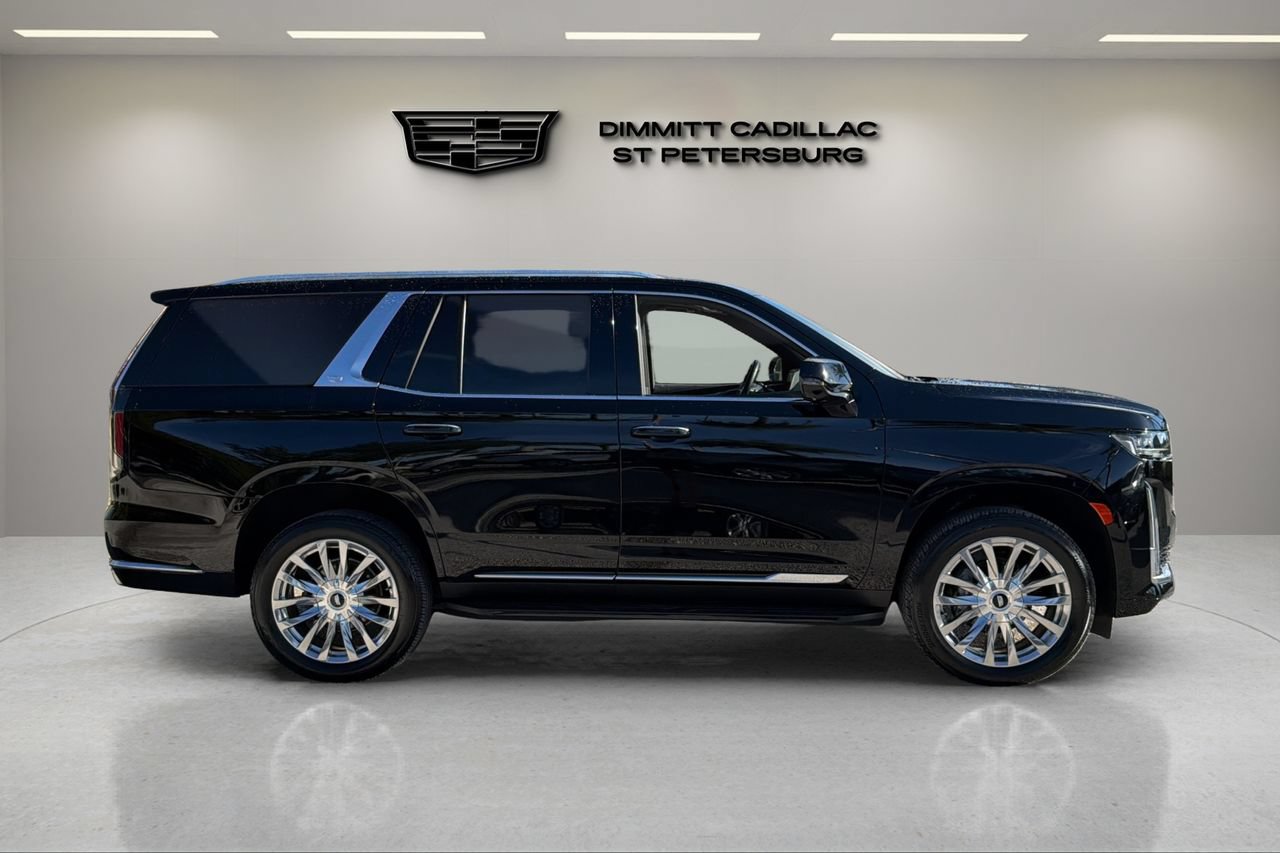 Used 2022 Cadillac Escalade Premium Luxury AWD/4WD image 6