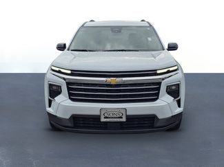 New 2026 Chevrolet Traverse LT w/ Driver Confidence Package FWD video 2