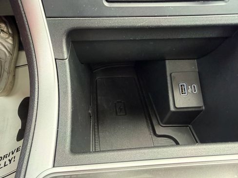 Used 2024 Ford Edge SEL w/ Convenience Package AWD/4WD image 37