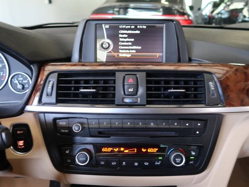 Used 2014 BMW 328i Sedan RWD image 16