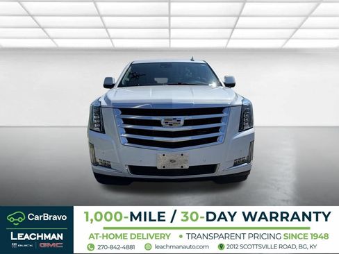Used 2020 Cadillac Escalade ESV Premium Luxury AWD/4WD image 9