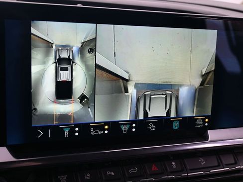 Used 2025 Chevrolet Silverado 2500 LT w/ Trail Boss Package image 31