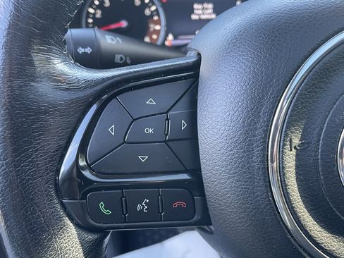 Used 2020 Jeep Renegade Altitude w/ UConnect 8.4 Nav Group image 27