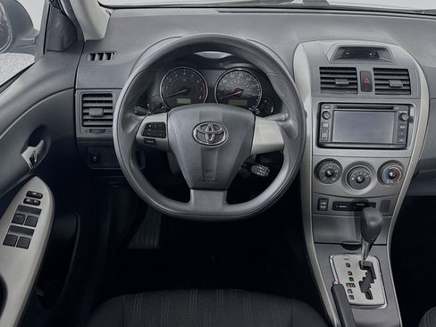 Used 2013 Toyota Corolla S image 19