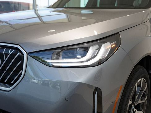 New 2026 BMW X3 xDrive30i AWD/4WD image 13