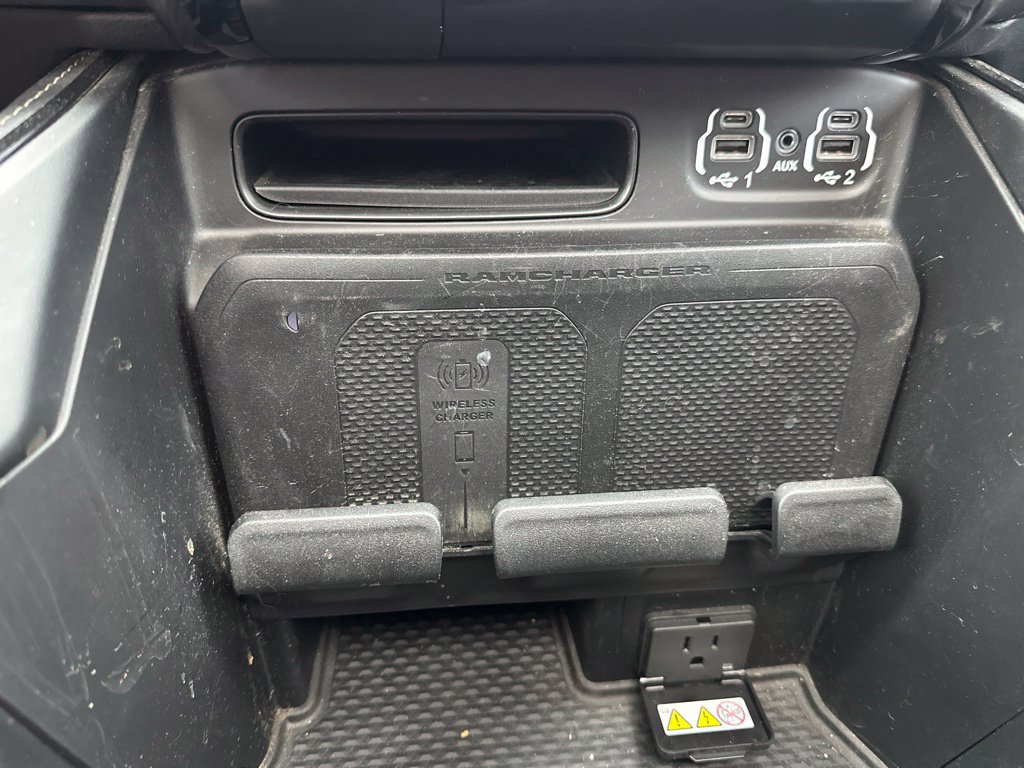 Used 2022 RAM 3500 Limited AWD/4WD image 34