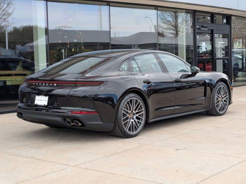 New 2026 Porsche Panamera 4 image 9