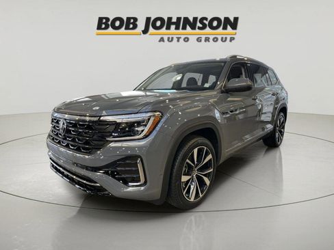 New 2026 Volkswagen Atlas SEL Premium R-Line AWD/4WD image 4