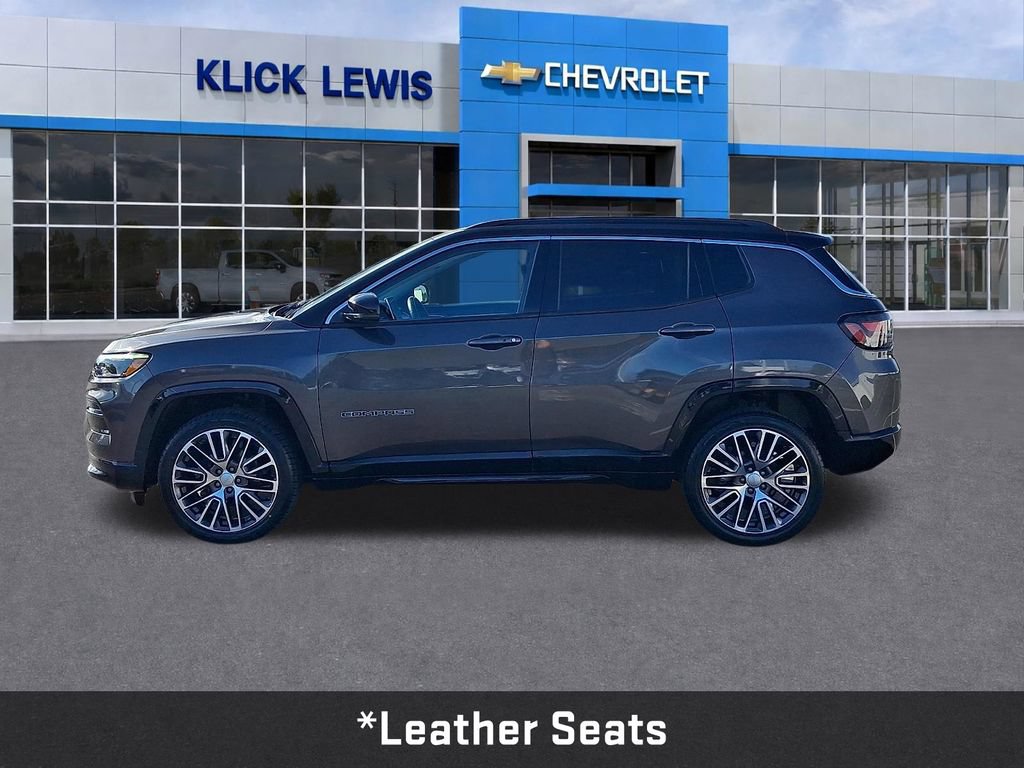 Used 2022 Jeep Compass Limited w/ Elite Group AWD/4WD image 4