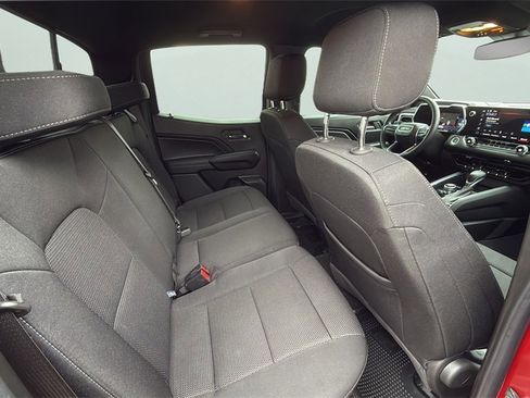 Used 2024 GMC Canyon Elevation w/ Convenience Package image 18