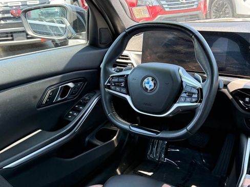 Used 2025 BMW 330i Sedan RWD image 9