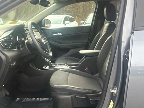 Used 2022 Buick Encore GX Preferred w/ Sport Touring Package image 31