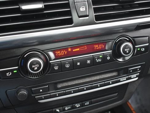 Used 2010 BMW X5 xDrive30i image 29