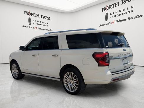 Used 2023 Ford Expedition Max Platinum AWD/4WD image 3