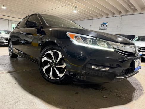 Used 2017 Honda Accord EX-L image 5