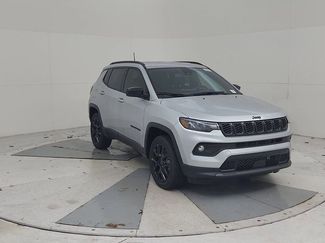 New 2026 Jeep Compass Latitude video 2