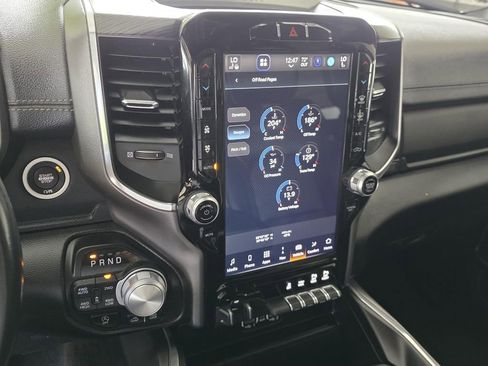 Used 2023 RAM 1500 Laramie AWD/4WD image 19