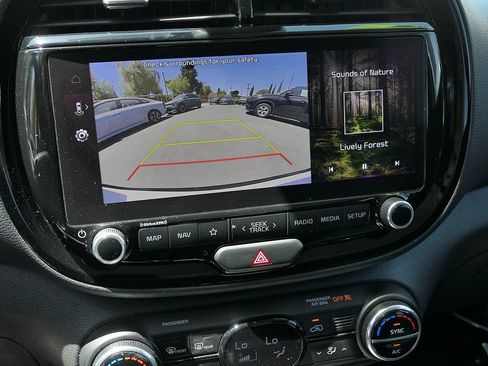 Used 2023 Kia Soul EX FWD image 19