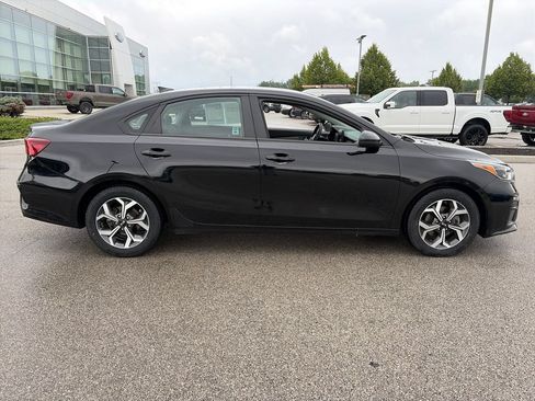 Used 2021 Kia Forte LXS FWD image 8