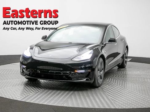 Used 2018 Tesla Model 3 Long Range RWD image 37