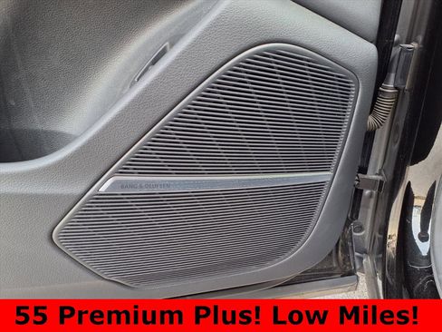 Used 2023 Audi Q8 Premium Plus w/ Premium Plus Package image 13