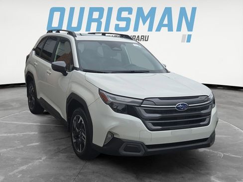 Certified 2025 Subaru Forester Limited AWD/4WD image 1