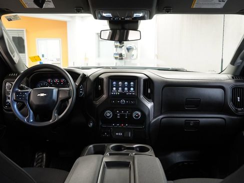 Used 2024 Chevrolet Silverado 2500 W/T w/ WT Convenience Package AWD/4WD image 18