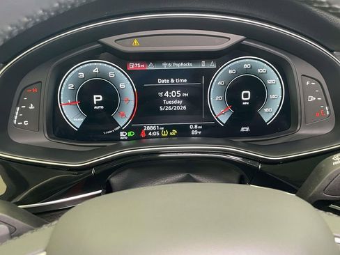 Used 2023 Audi Q7 3.0T Premium AWD/4WD image 46