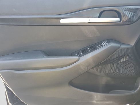 Used 2022 Kia Seltos LX AWD/4WD image 18