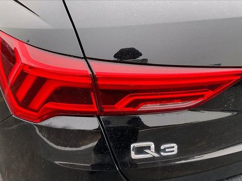 Used 2020 Audi Q3 2.0T Premium Plus w/ Premium Plus Package image 26