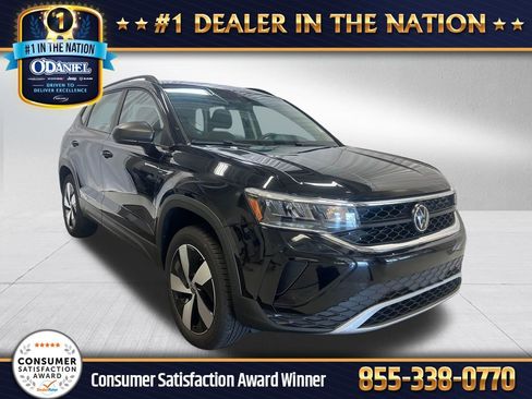 Used 2024 Volkswagen Taos S AWD/4WD image 1
