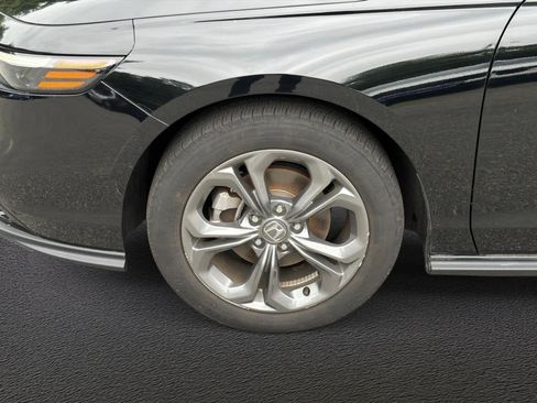Used 2024 Honda Accord EX image 10