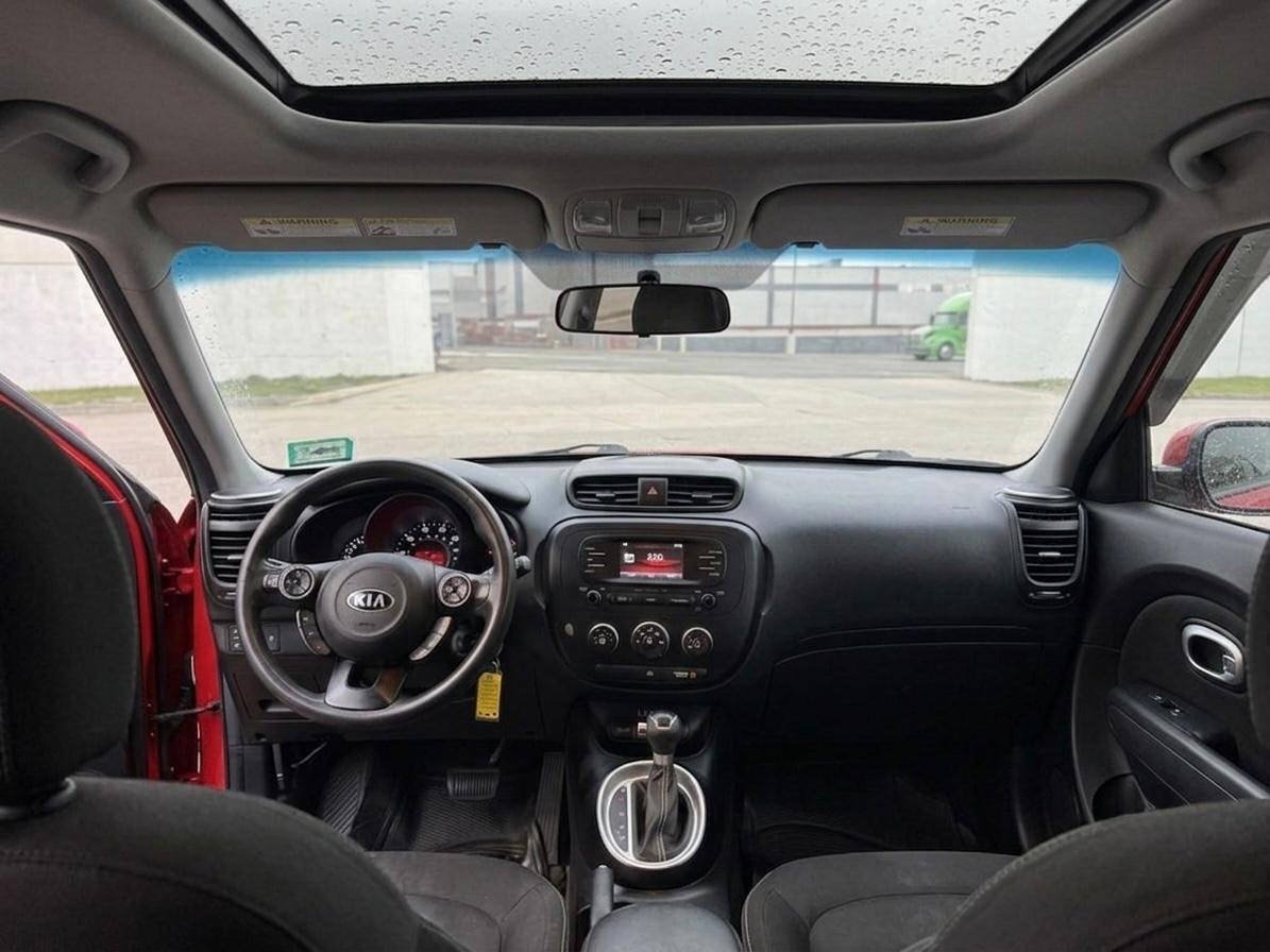 Used 2014 Kia Soul + w/ UVO w/Eservices Package FWD image 9