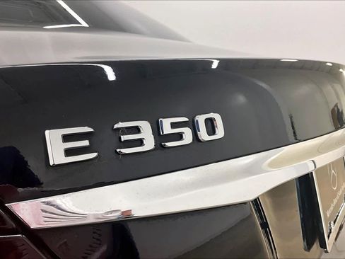 Used 2020 Mercedes-Benz E 350 Sedan image 10