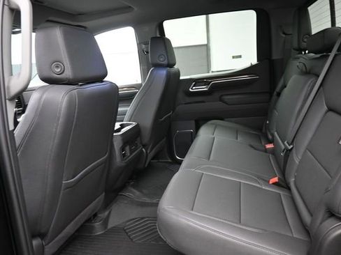 New 2026 Chevrolet Silverado 1500 LT Trail Boss w/ LT Trail Boss Premium Package AWD/4WD image 9