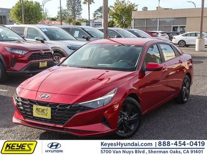 Certified 2023 Hyundai Elantra SEL w/ Cargo Package
